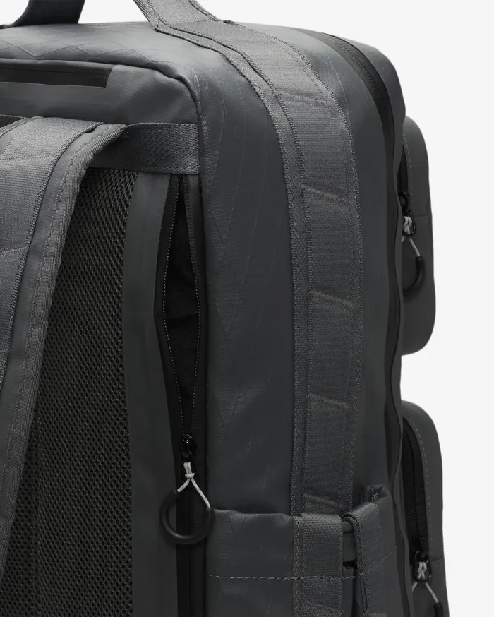 All Accessories And Equipment Men Nike StormFIT ADV Utility Speed Iron Greyblackreflect Silver