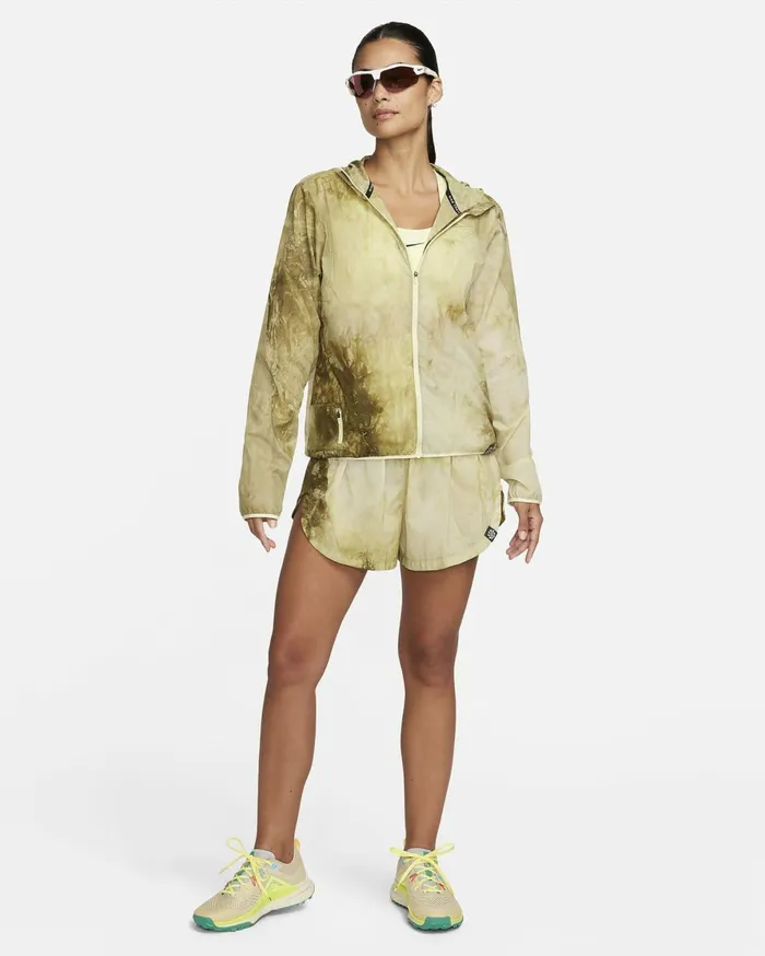 All Clothing Women Nike Repel Neutral Oliveluminous Greenluminous Green