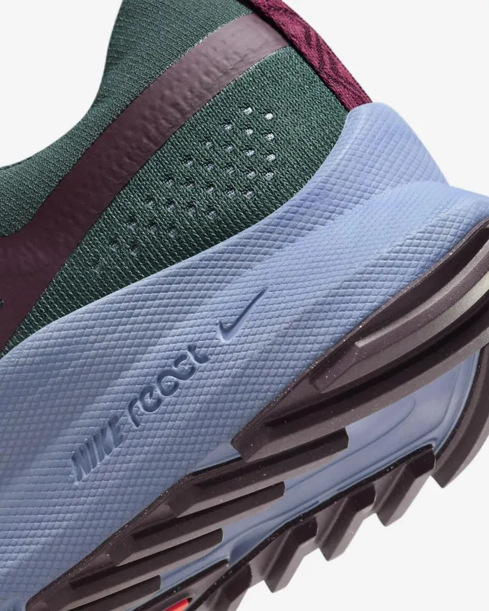 All Shoes Men Nike Pegasus Trail 4 Deep Junglekhakiashen Slatenight Maroon