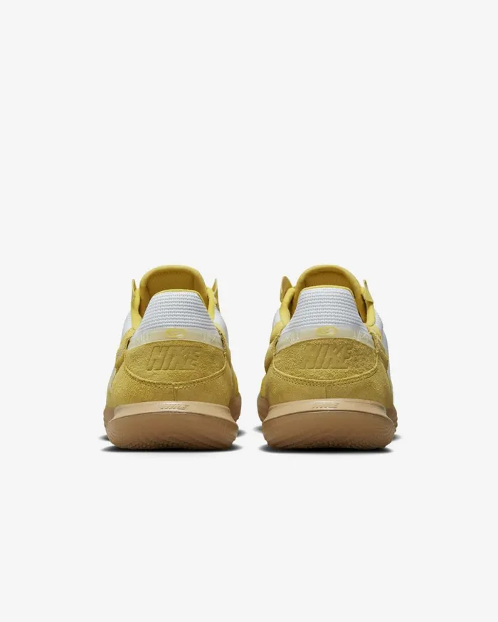 All Shoes WomenMen Nike Streetgato Saturn Goldgum Light Brownwhite