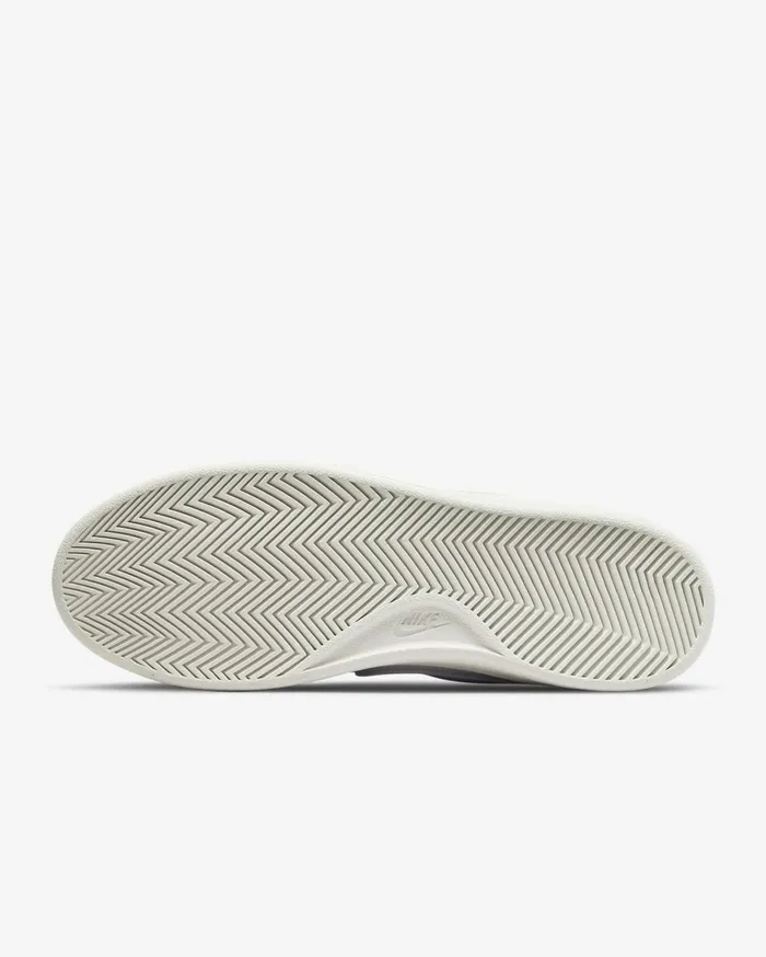 All Shoes Women Nike NikeCourt Royale 2 Mid Whitewhite
