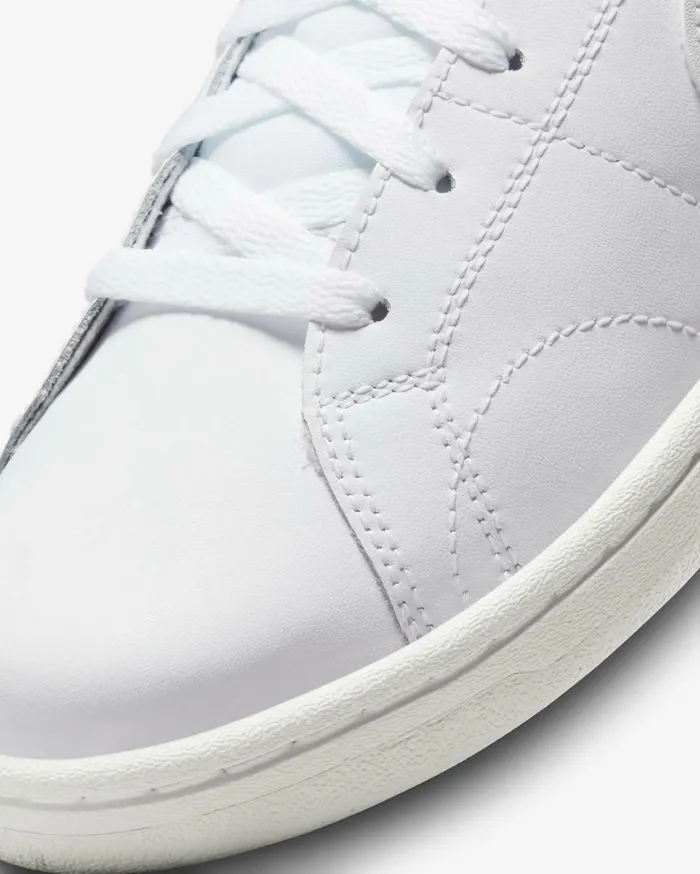 All Shoes Women Nike NikeCourt Royale 2 Mid Whitewhite