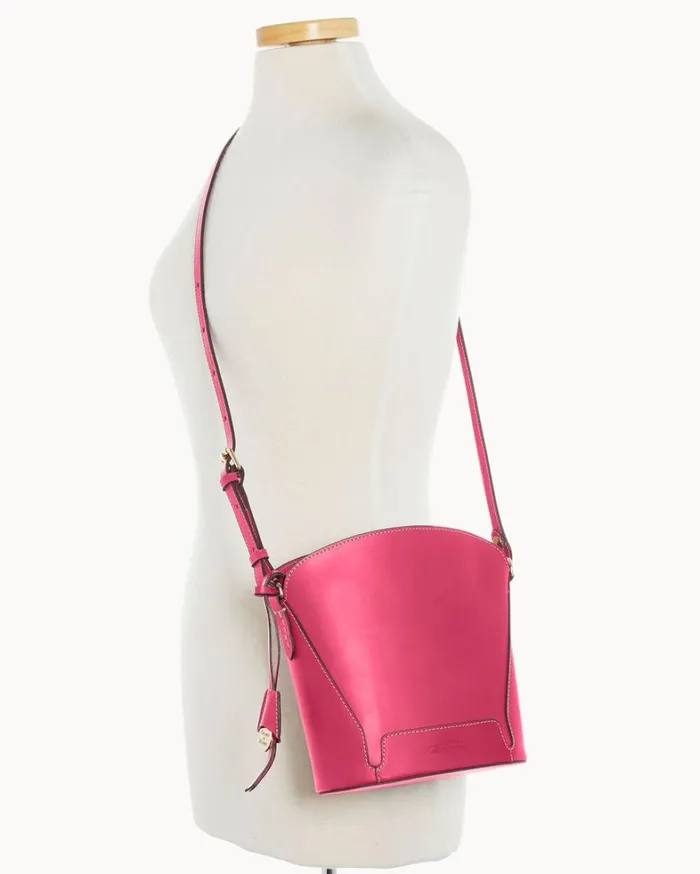 Alto Franca Magenta Women Dooney and Bourke Shoulder Bags Alto Franca Magenta Women Dooney and Bourke Shoulder Bags