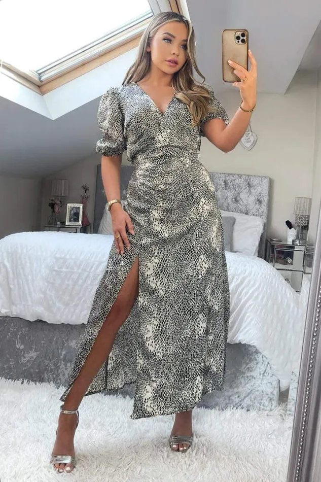 AX Paris Dresses Black And Stone Printed Ruched Side Midi Dress