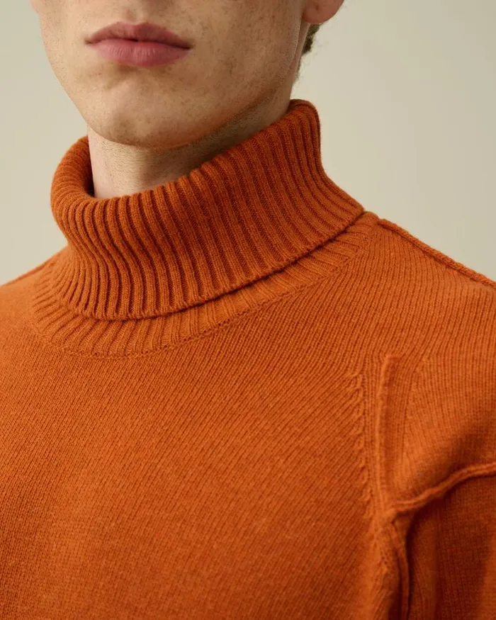CP Company Jumpers Lambswool GRS Turtleneck Knit Bombay Brown 8211 Man