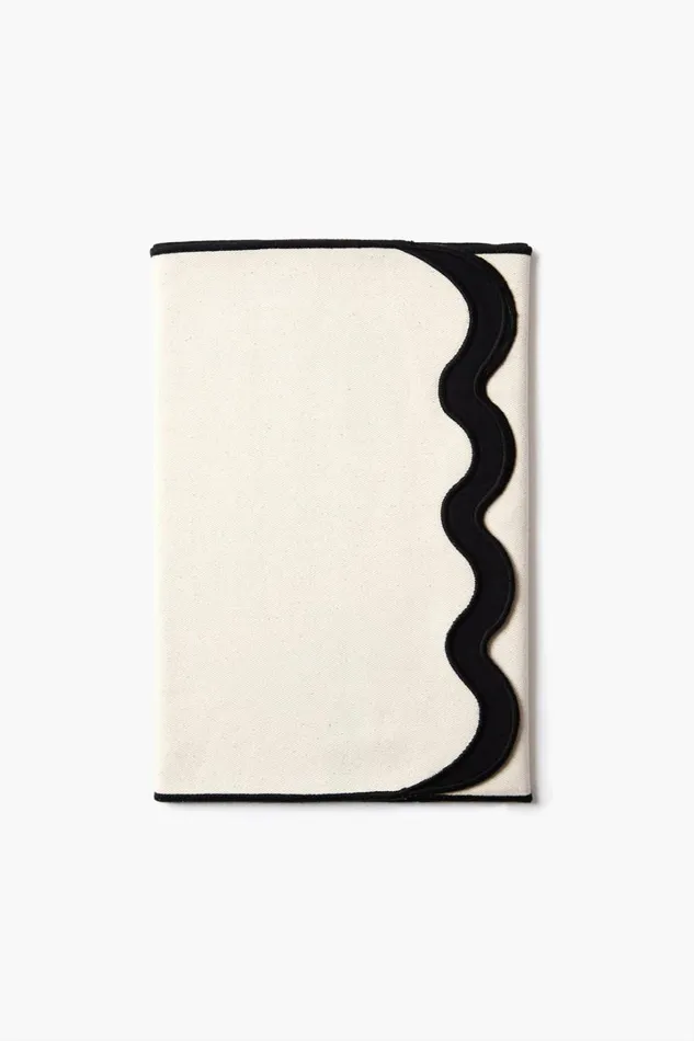 Chan Luu Home Women Scallop Table Runner Natural