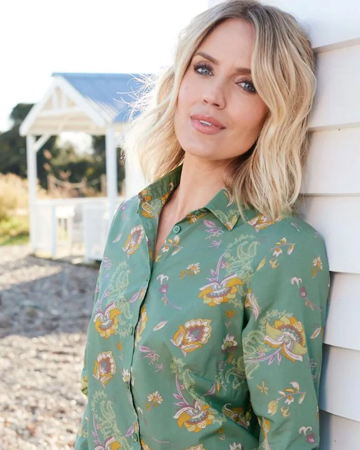 Cotton Traders Shirts and Blouses Wrinkle Free Long Sleeve Shirt 8211 Women