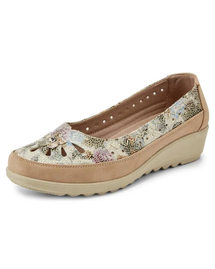 Cotton Traders Shoes Flexisole Slipon Flower Shoes 8211 Women