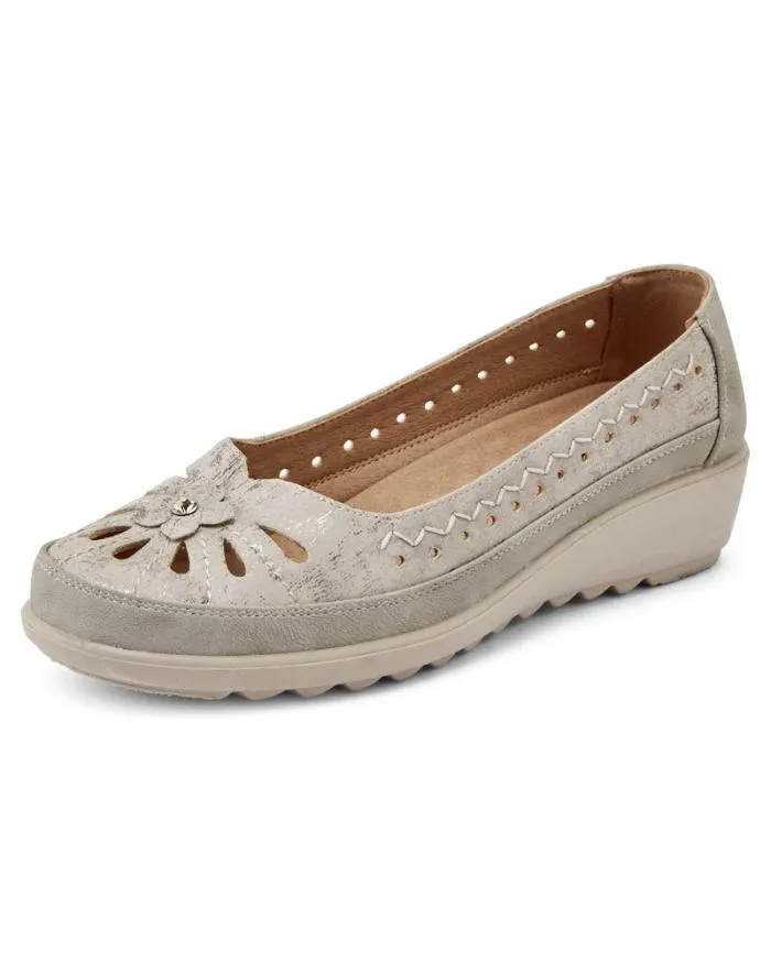 Cotton Traders Shoes Flexisole Slipon Flower Shoes 8211 Women