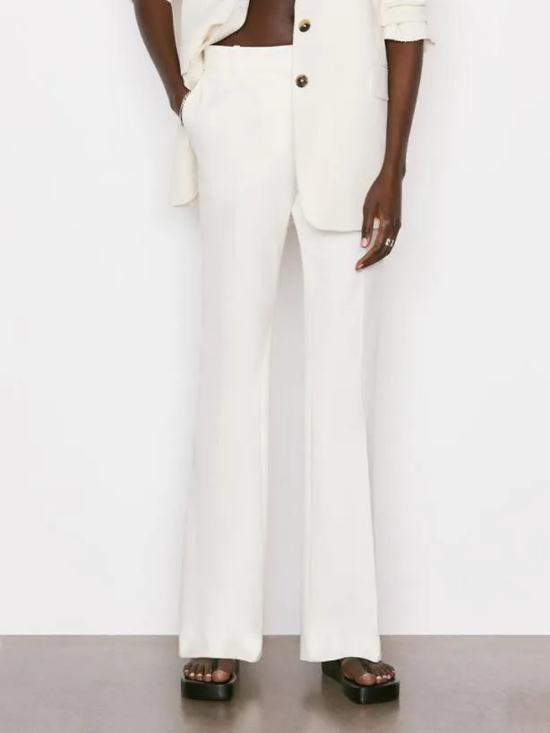 Frame Le High Flare Trouser In Blanc Blanc Women Pants