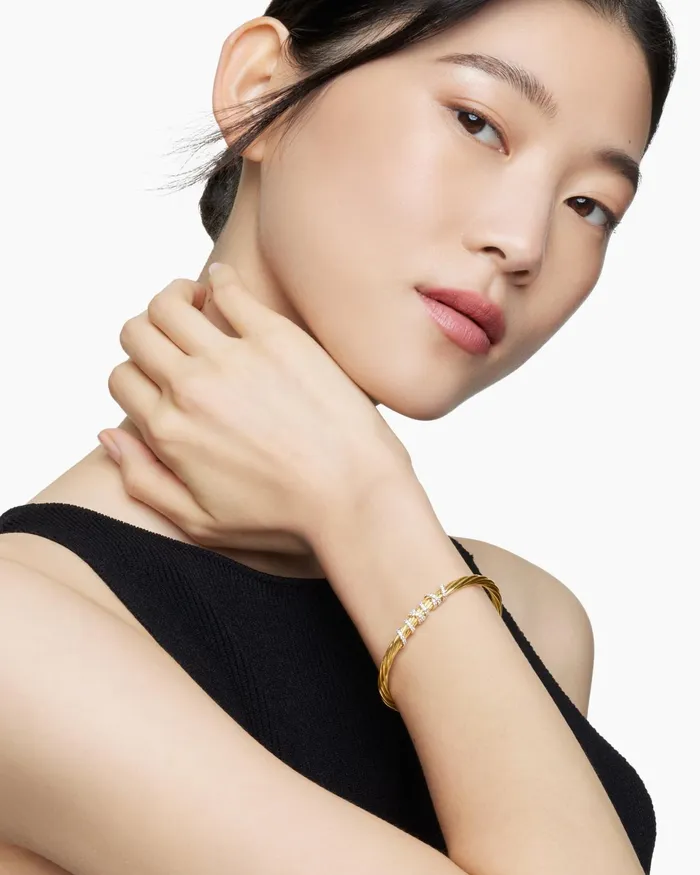 Helena Center Station Bracelet In 18K Yellow Gold With Diamonds 4mm Women David Yurman Cuff Helena Center Station Bracelet In 18K Yellow Gold With Diamonds 4mm Women David Yurman Cuff