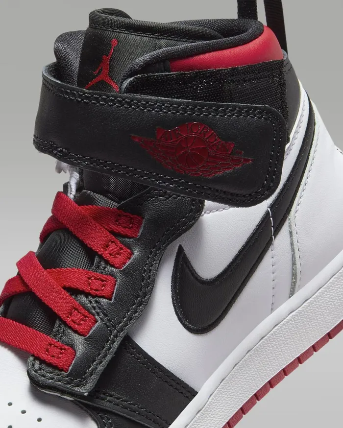 Jordan Kids Nike Air Jordan 1 Hi FlyEase Whitegym Redwhiteblack