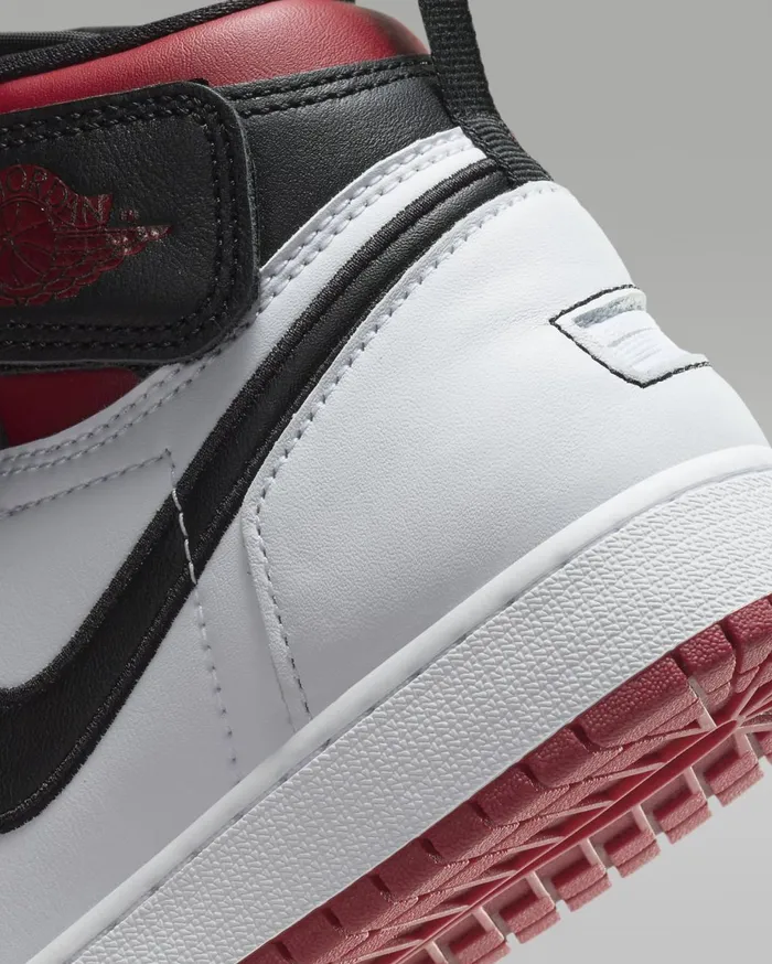 Jordan Kids Nike Air Jordan 1 Hi FlyEase Whitegym Redwhiteblack