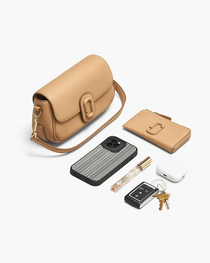 Marc Jacobs Shoulder Bags Women The Clover Shoulder Bag Camel
