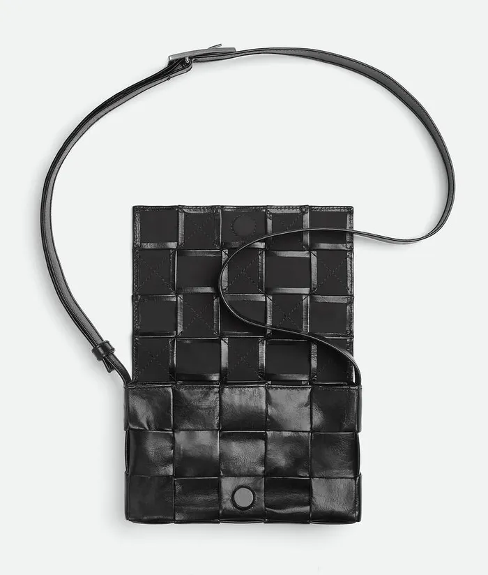 Men Bottega Veneta Crossbody Small Cassette Black