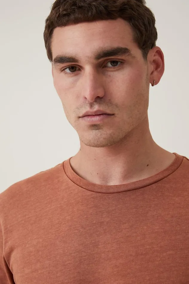 Men Tees and Tanks Cotton On Organic Regular Fit Crew TShirt Terracotta Men Tees and Tanks Cotton On Organic Regular Fit Crew TShirt Terracotta