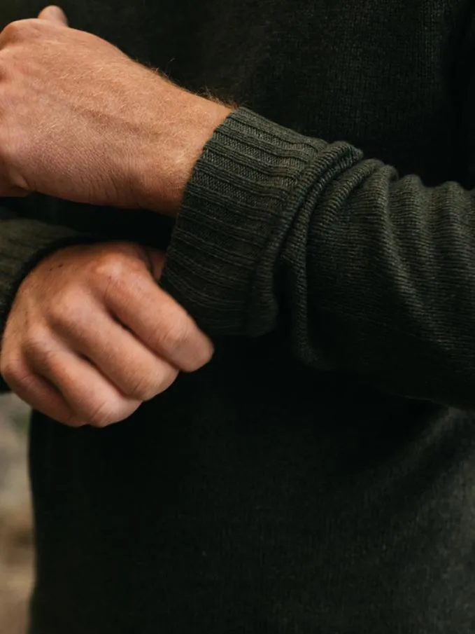Men Tern Crew Jumper Olive Finisterre Knitwear