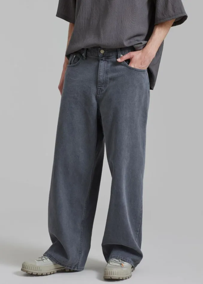 Men The Frankie Shop Connor Jeans 8211 Grey Wash Grey Wash