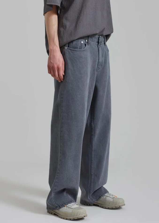 Men The Frankie Shop Connor Jeans 8211 Grey Wash Grey Wash