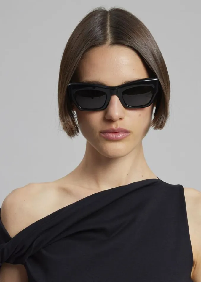 Men The Frankie Shop Port Tanger Ayreen Sunglasses 8211 Black AcetateBlack Lens Black Acetateblack Lens