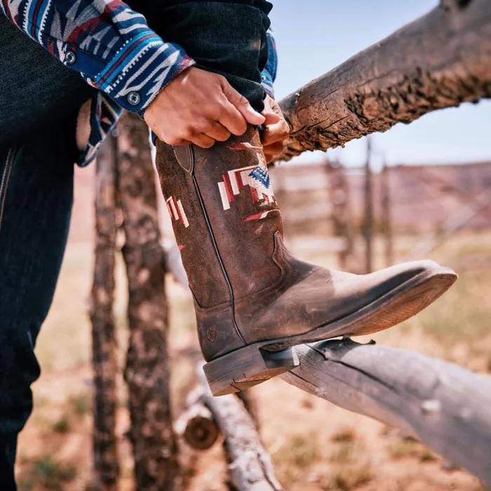 Men Western Boots Ariat Circuit Thunderbird Chimayo Western Boot Saddle Up Brown Men Western Boots Ariat Circuit Thunderbird Chimayo Western Boot Saddle Up Brown