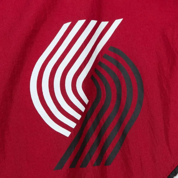 Mitchell and Ness Arched Retro Lined Windbreaker Portland Trail Blazers Men Jackets and Outerwear Mitchell and Ness Arched Retro Lined Windbreaker Portland Trail Blazers Men Jackets and Outerwear