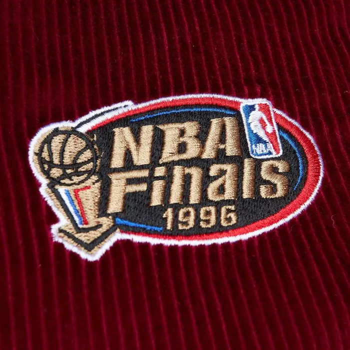 Mitchell and Ness Collegiate Varsity Jacket Chicago Bulls Men Jackets and Outerwear Mitchell and Ness Collegiate Varsity Jacket Chicago Bulls Men Jackets and Outerwear