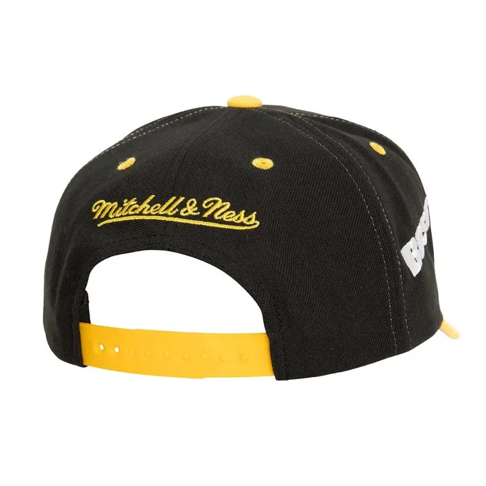 Mitchell and Ness Overbite Pro Snapback Vntg Boston Bruins Men Hats and Headwear Mitchell and Ness Overbite Pro Snapback Vntg Boston Bruins Men Hats and Headwear