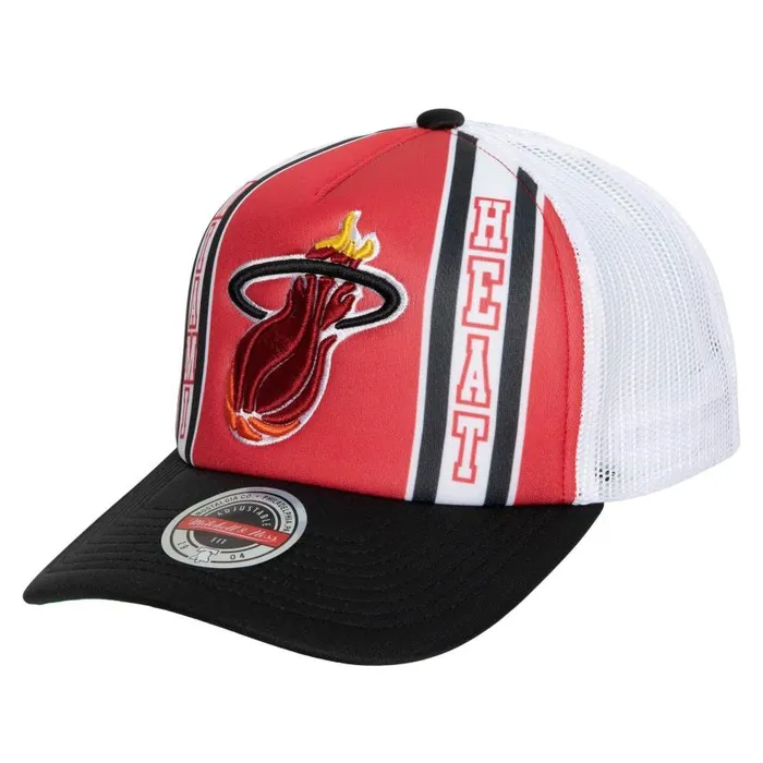 Mitchell and Ness Retro Trucker Snapback HWC Miami Heat Men Hats and Headwear