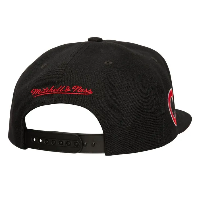 Mitchell and Ness Shattered Snapback Chicago Cubs Men Hats and Headwear Mitchell and Ness Shattered Snapback Chicago Cubs Men Hats and Headwear