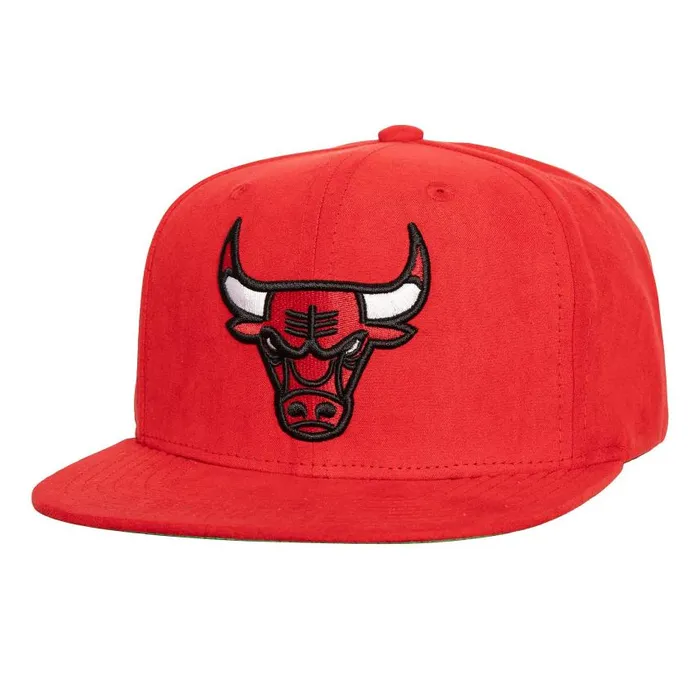 Mitchell and Ness Sweet Suede Snapback Chicago Bulls Men Hats and Headwear