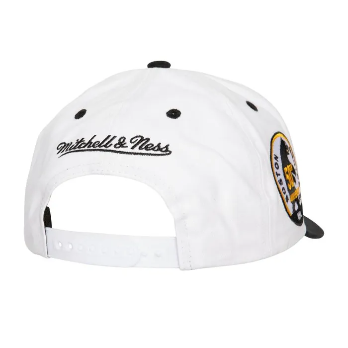 Mitchell and Ness Tail Sweep Pro Snapback Vntg Boston Bruins Men Hats and Headwear Mitchell and Ness Tail Sweep Pro Snapback Vntg Boston Bruins Men Hats and Headwear