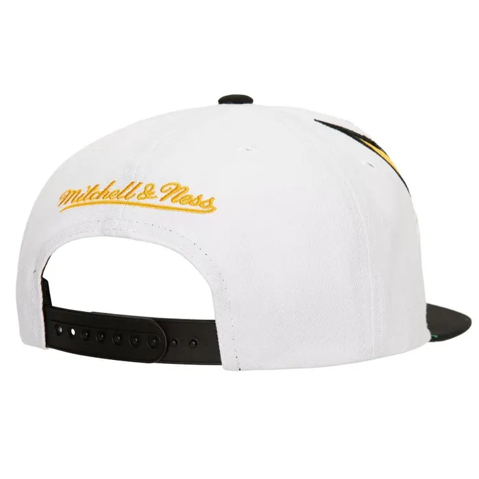 Mitchell and Ness Waverunner Snapback Vntg Boston Bruins Men Hats and Headwear Mitchell and Ness Waverunner Snapback Vntg Boston Bruins Men Hats and Headwear