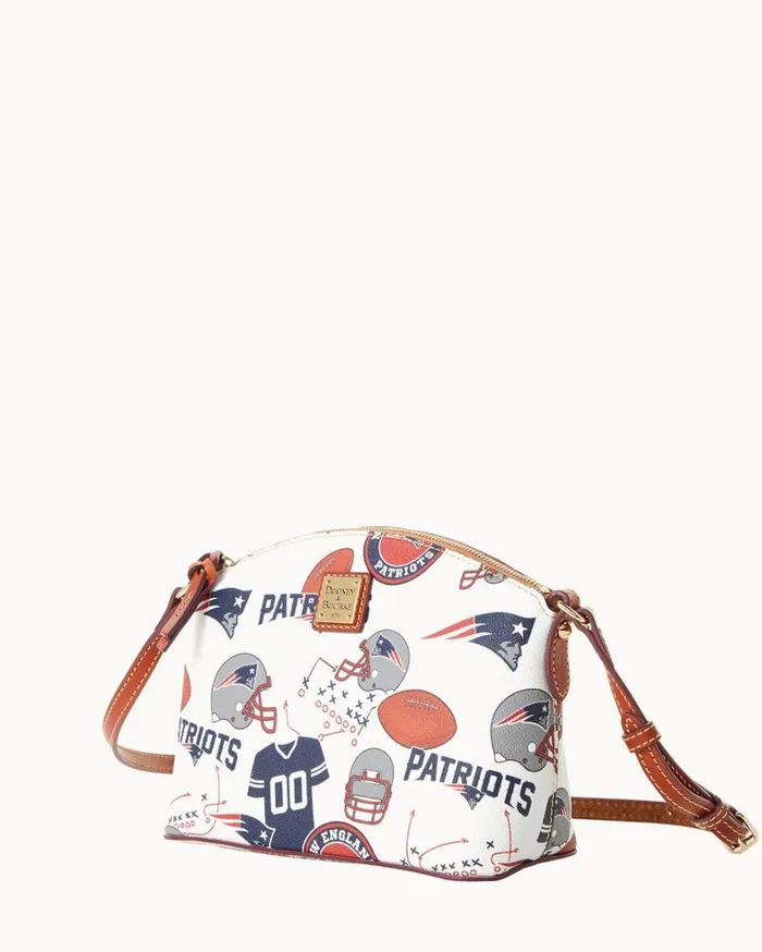 NFL Patriots Suki Crossbody Patriots Women Dooney and Bourke Crossbodies NFL Patriots Suki Crossbody Patriots Women Dooney and Bourke Crossbodies