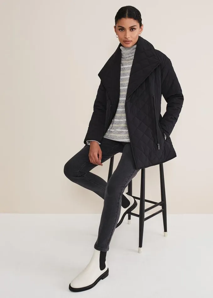 Phase Eight Coats Nila Short Quilted Puffer Black 8211 Women