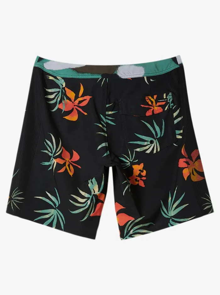 Quiksilver 816 Highline Arch 17034 Boardshorts Black Boys Boardshorts Quiksilver 816 Highline Arch 17034 Boardshorts Black Boys Boardshorts