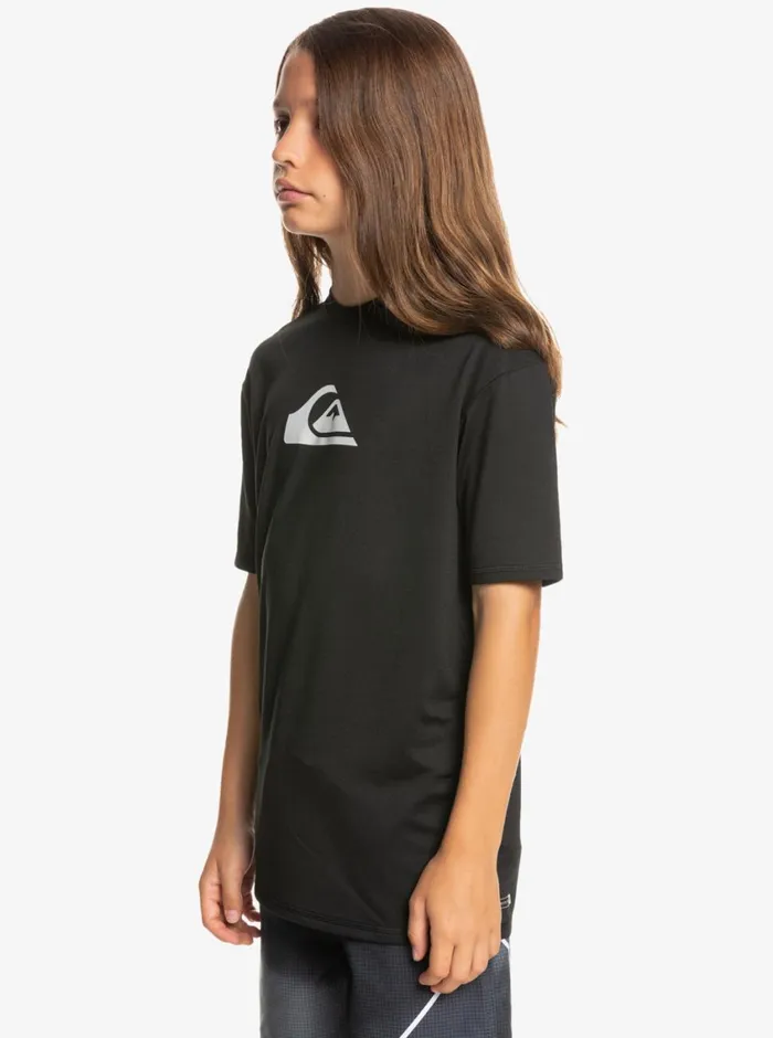 Quiksilver 816 Solid Streak Short Sleeve UPF 50 Surf TShirt Black Boys Rashguards Quiksilver 816 Solid Streak Short Sleeve UPF 50 Surf TShirt Black Boys Rashguards