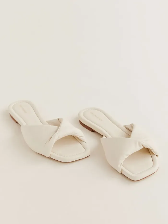 Reformation Sandals Mikki Twist Flat Sandal Almond Leather 8211 Women Reformation Sandals Mikki Twist Flat Sandal Almond Leather 8211 Women