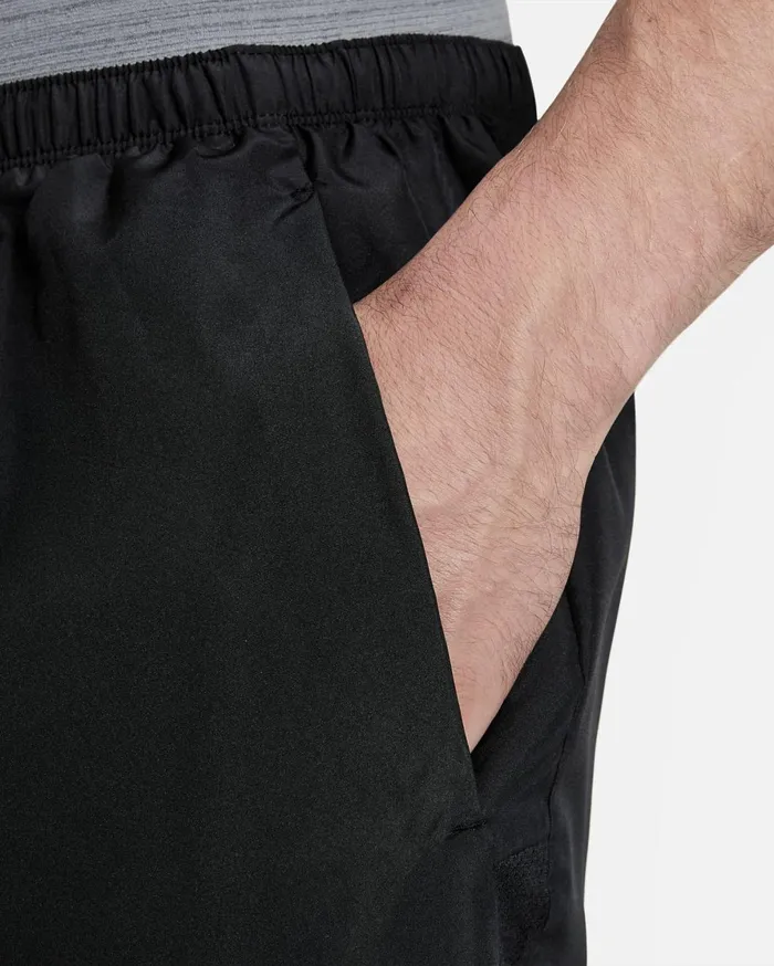 Shorts Men Nike Challenger Black