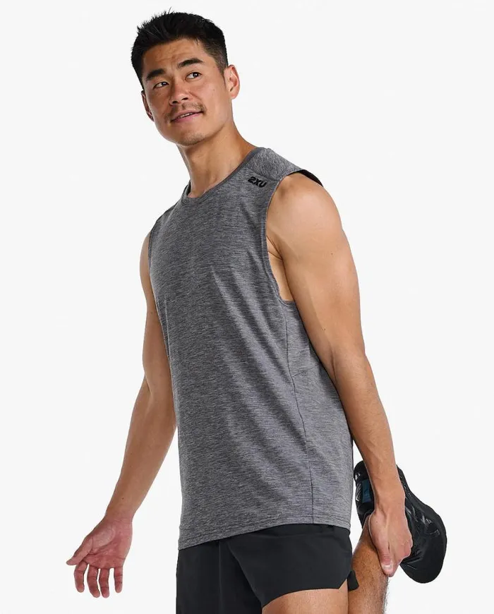 Sleeveless Mens 2XU Motion Tank Harbor Mistblack