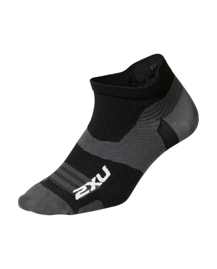 Socks Accessories 2XU Vectr Ultralight No Show Compression Socks
