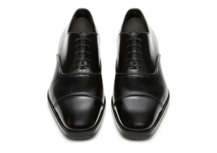 TOM FORD LaceUps Men GIANNI LACE UP CAP TOE Black TOM FORD LaceUps Men GIANNI LACE UP CAP TOE Black