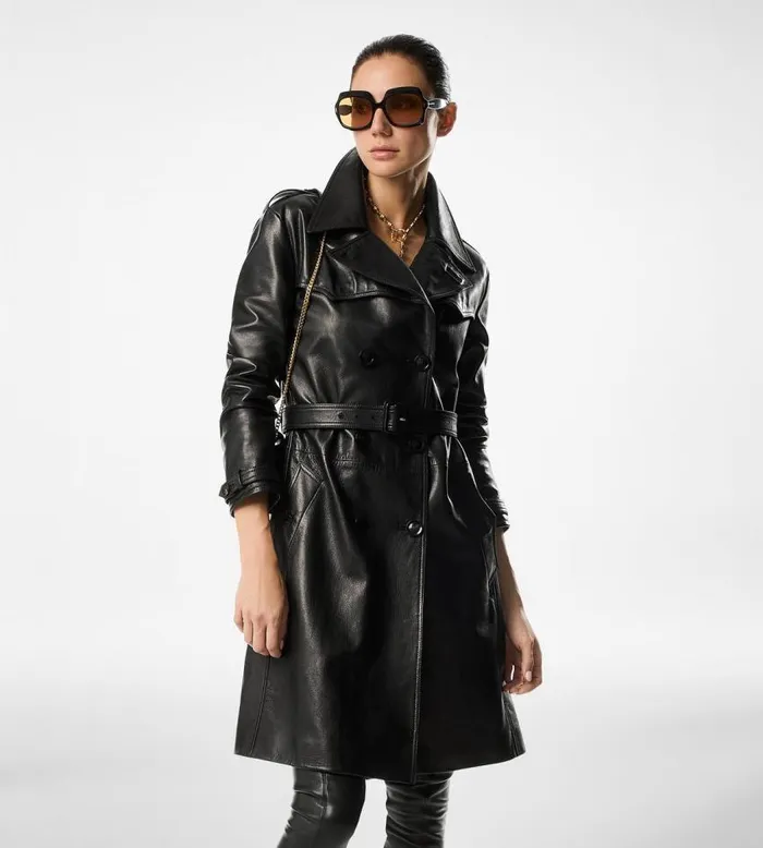 TOM FORD Outerwear Women SHINY GOAT PLONGE039 DOUBLE BREASTED TRENCH COAT Black TOM FORD Outerwear Women SHINY GOAT PLONGE039 DOUBLE BREASTED TRENCH COAT Black