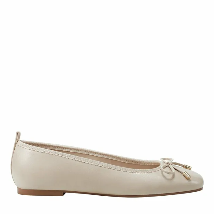 UBET Ivory Women Nine West Flats