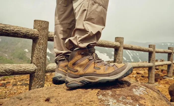 Wide Hiking Boots 8211 Circadia Waterproof Mid Men KEEN Boots Wide Hiking Boots 8211 Circadia Waterproof Mid Men KEEN Boots
