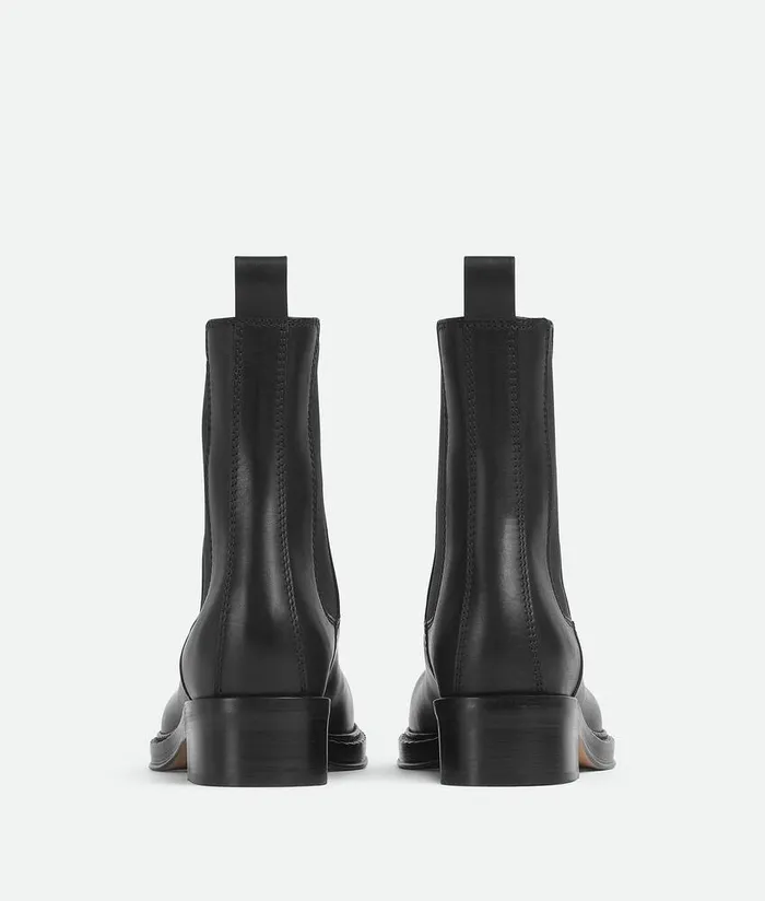 Women Bottega Veneta Boots Cliff Chelsea Boot Black