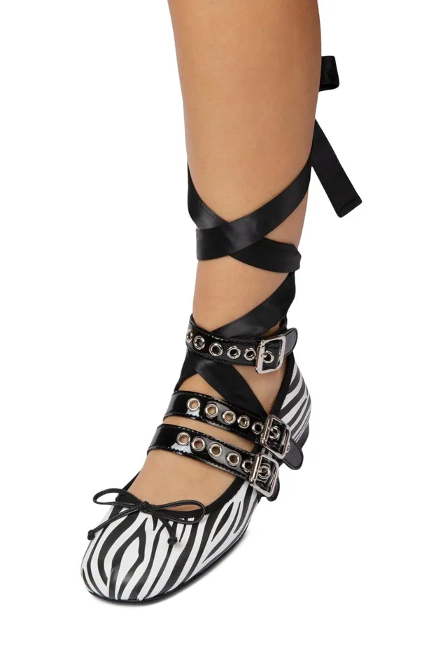 Women Jeffrey Campbell Ballet Flats BALLOTTE Zebra Black Patent Silver