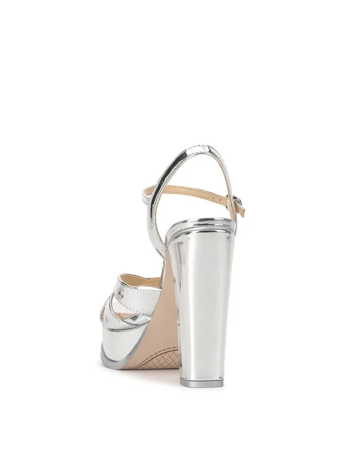 Women Jessica Simpson Sandals Giddings Platform In Silver