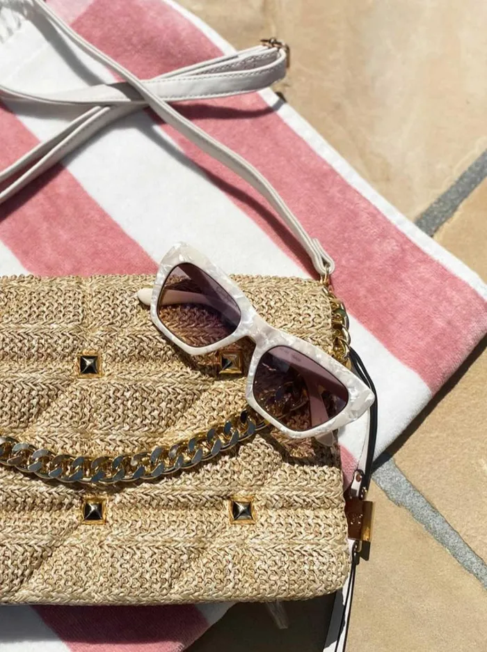 Women Jessica Simpson Sunglasses Vintage Cat Eye Sunglasses In Cream Marble