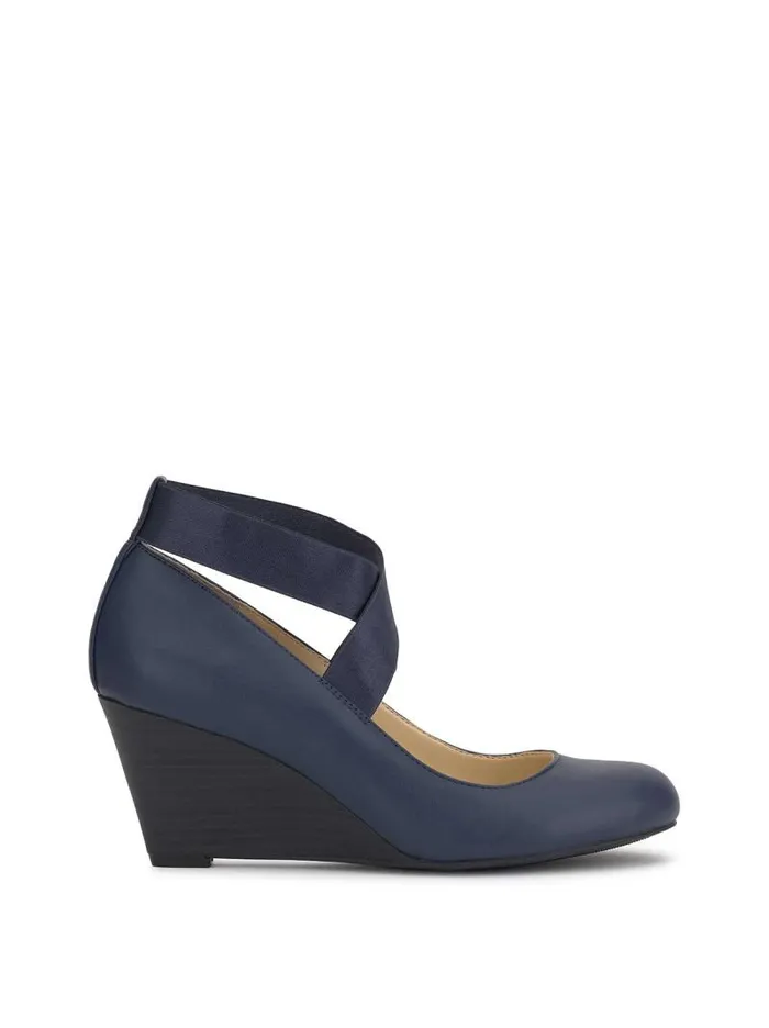 Women Jessica Simpson Wedges Saedra Wedge In Navy Baby